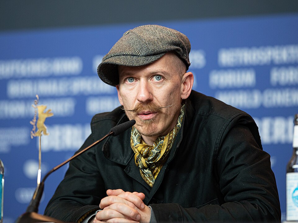 Foy Vance in a flat cap at a press conference, Berlin 2018